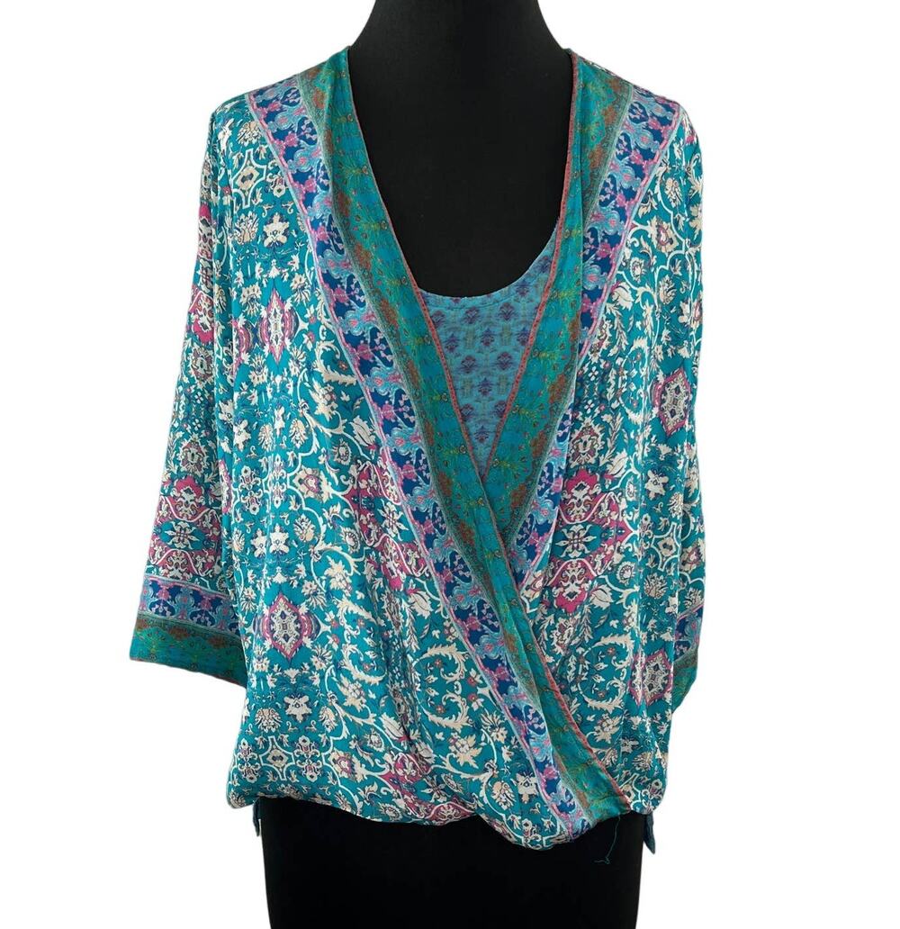 TOLANI Silk Blue Pink Paisley Boho Draped Blouse 3/4 Sleeves India Relaxed XS